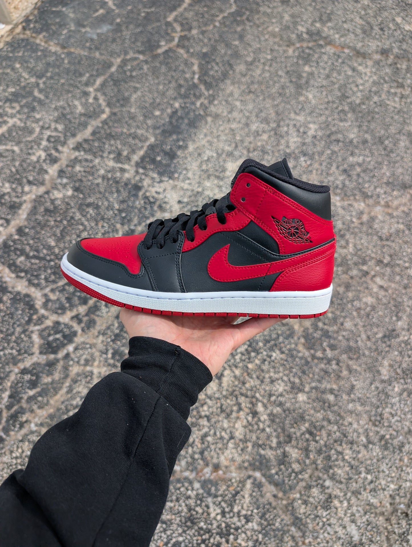 Nike Jordan 1 Mid "Banned" (2020)