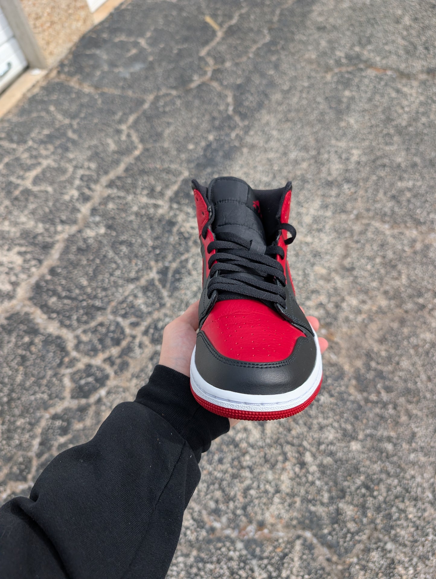 Nike Jordan 1 Mid "Banned" (2020)