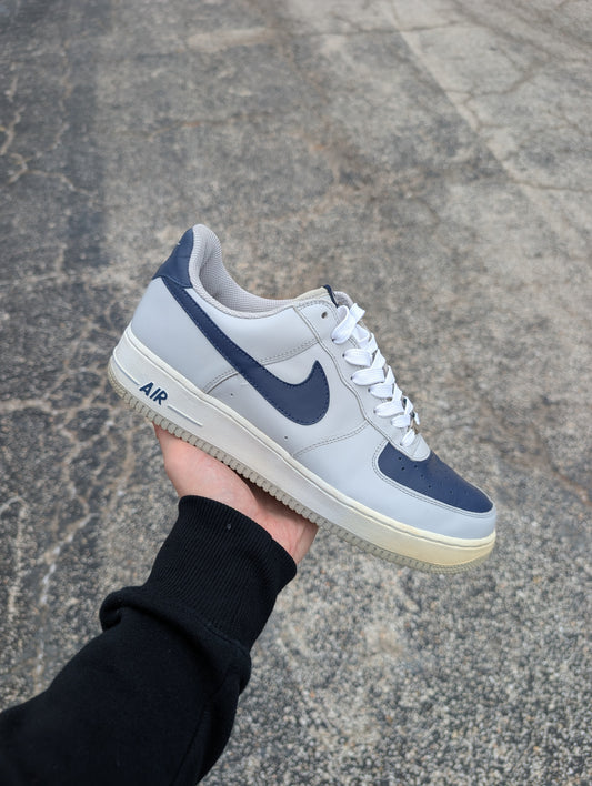 Nike Air Force 1 "Neutral Grey/Midnight Navy-White" (2004)