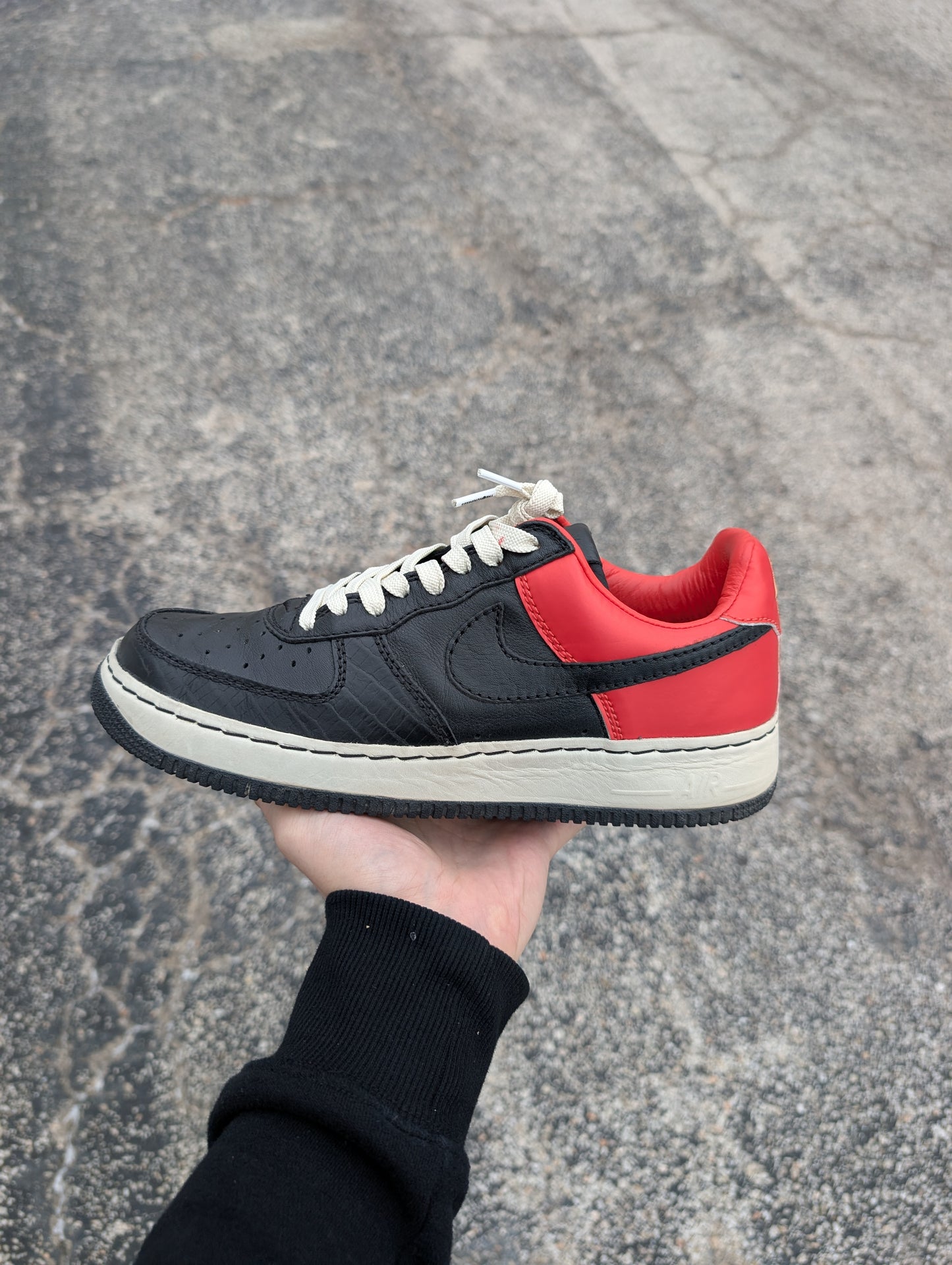 Nike Air Force 1 "Inside Out: Red" (2006)